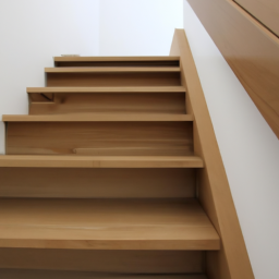 Escalier en Bois : Alliance Parfaite entre Tradition et Modernité pour un Intérieur Accueillant Bailleul